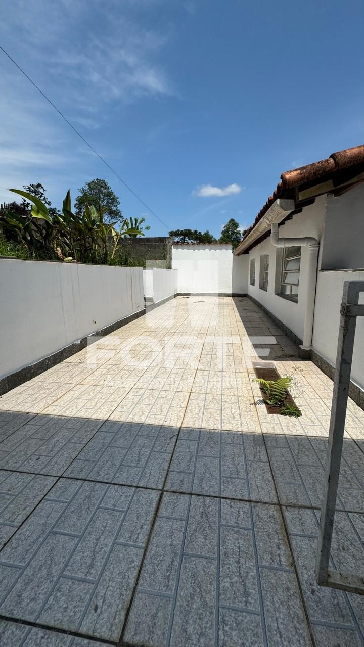 Casa à venda com 2 quartos, 750m² - Foto 19