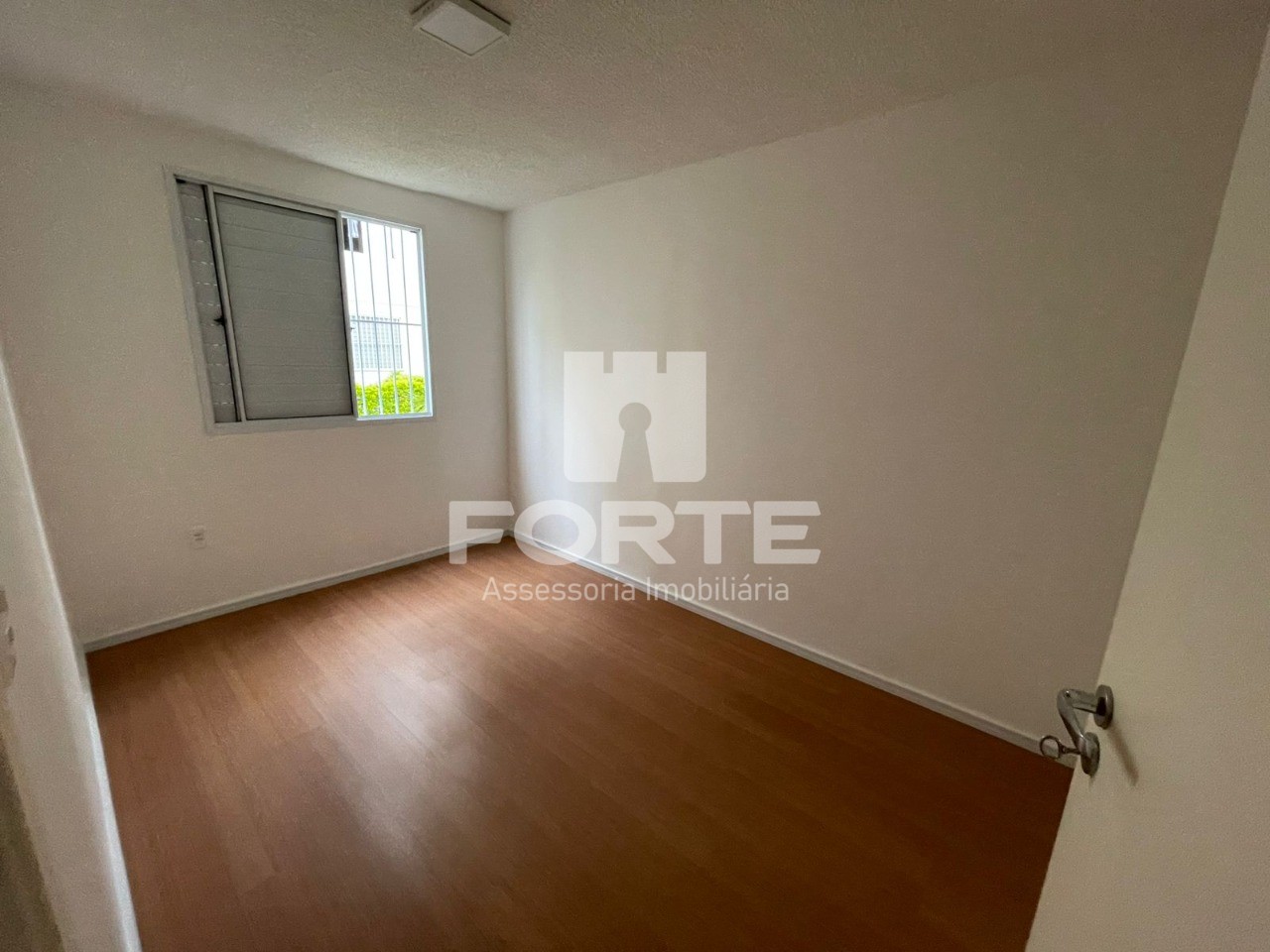 Apartamento à venda com 2 quartos, 49m² - Foto 3