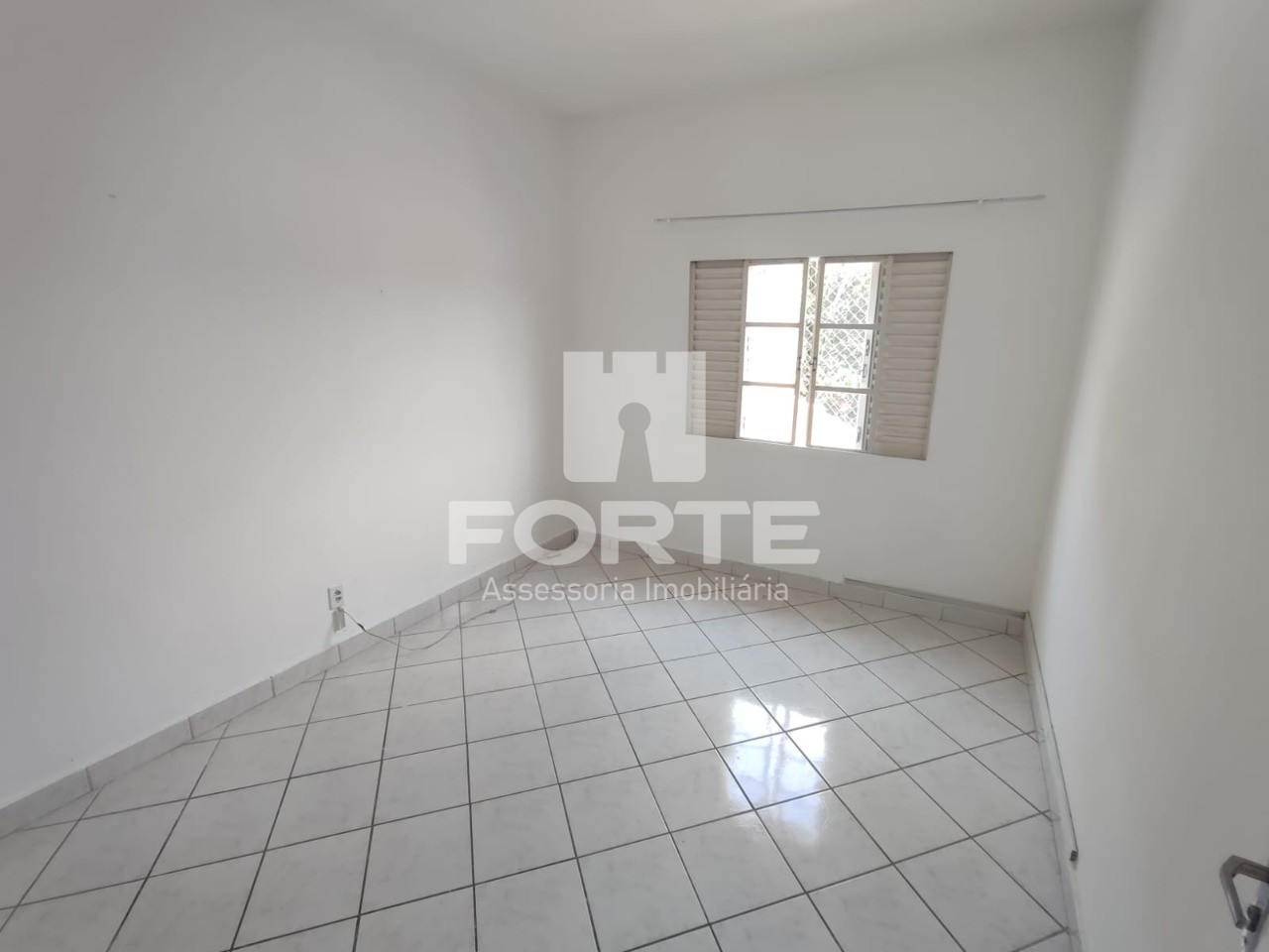 Prédio Inteiro para alugar com 3 quartos, 184m² - Foto 8