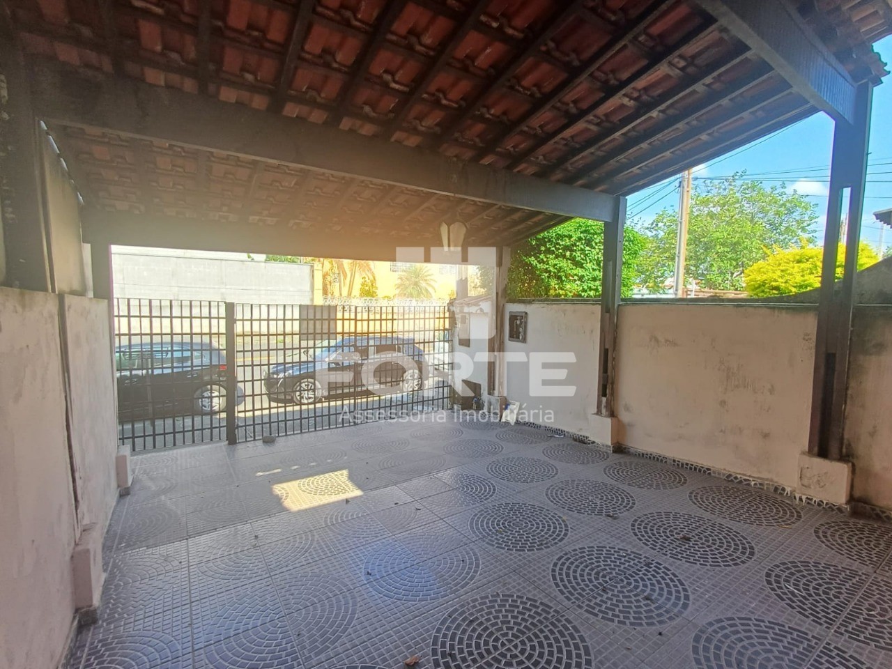 Casa para alugar com 2 quartos, 150m² - Foto 18