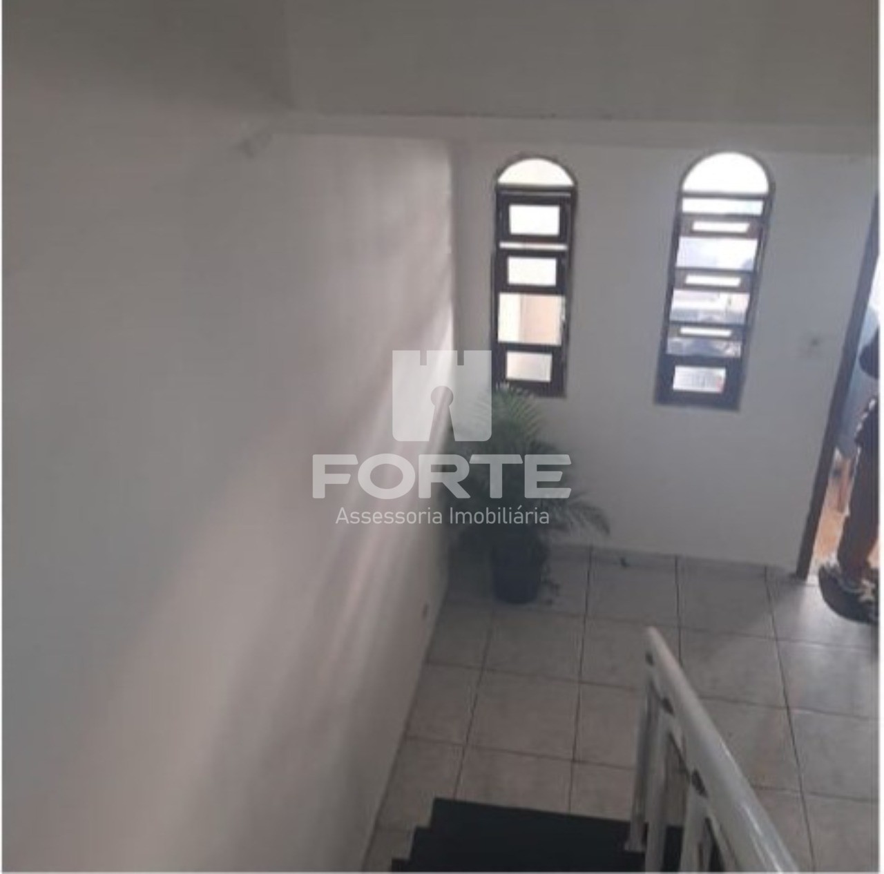 Casa à venda com 4 quartos, 200m² - Foto 12