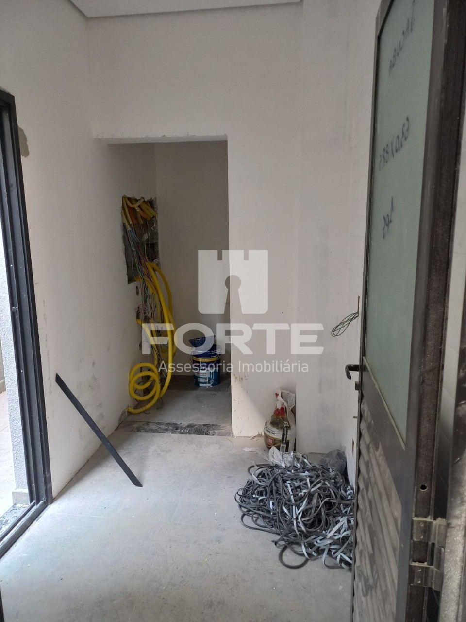 Casa à venda com 3 quartos, 300m² - Foto 14