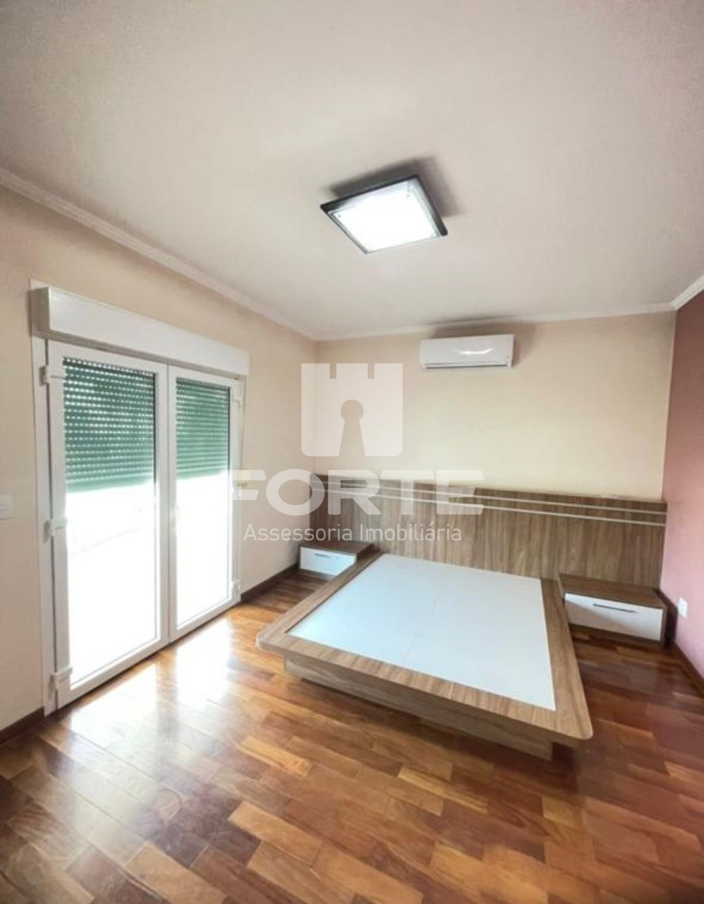 Casa à venda e aluguel com 3 quartos, 200m² - Foto 34