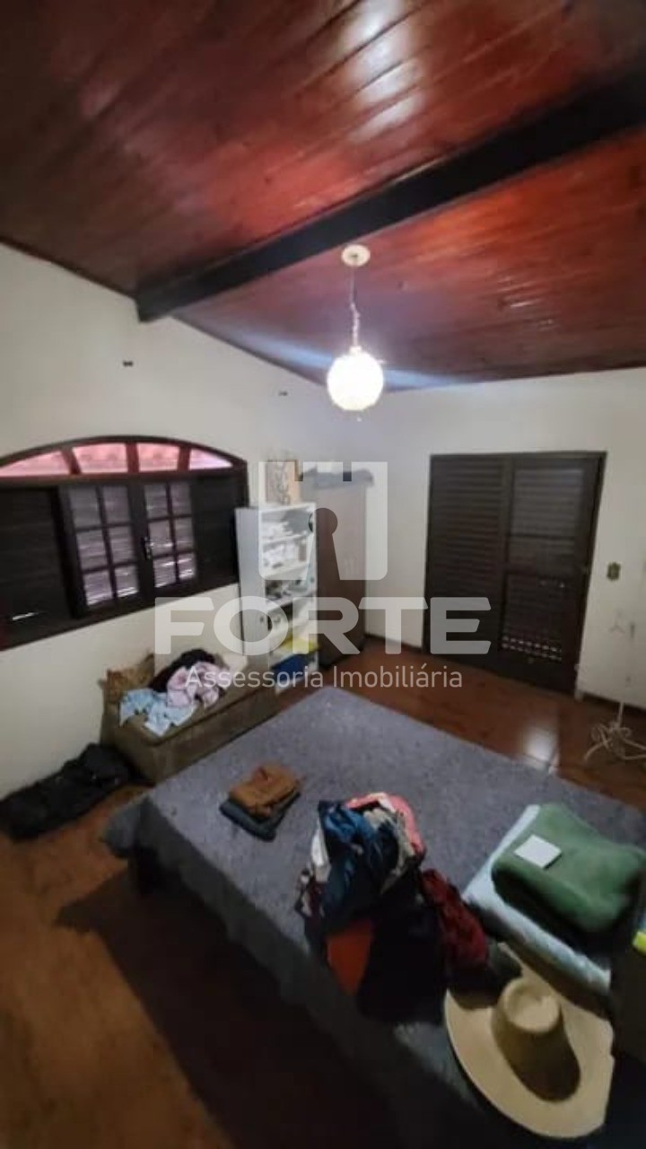 Casa à venda com 4 quartos, 230m² - Foto 6