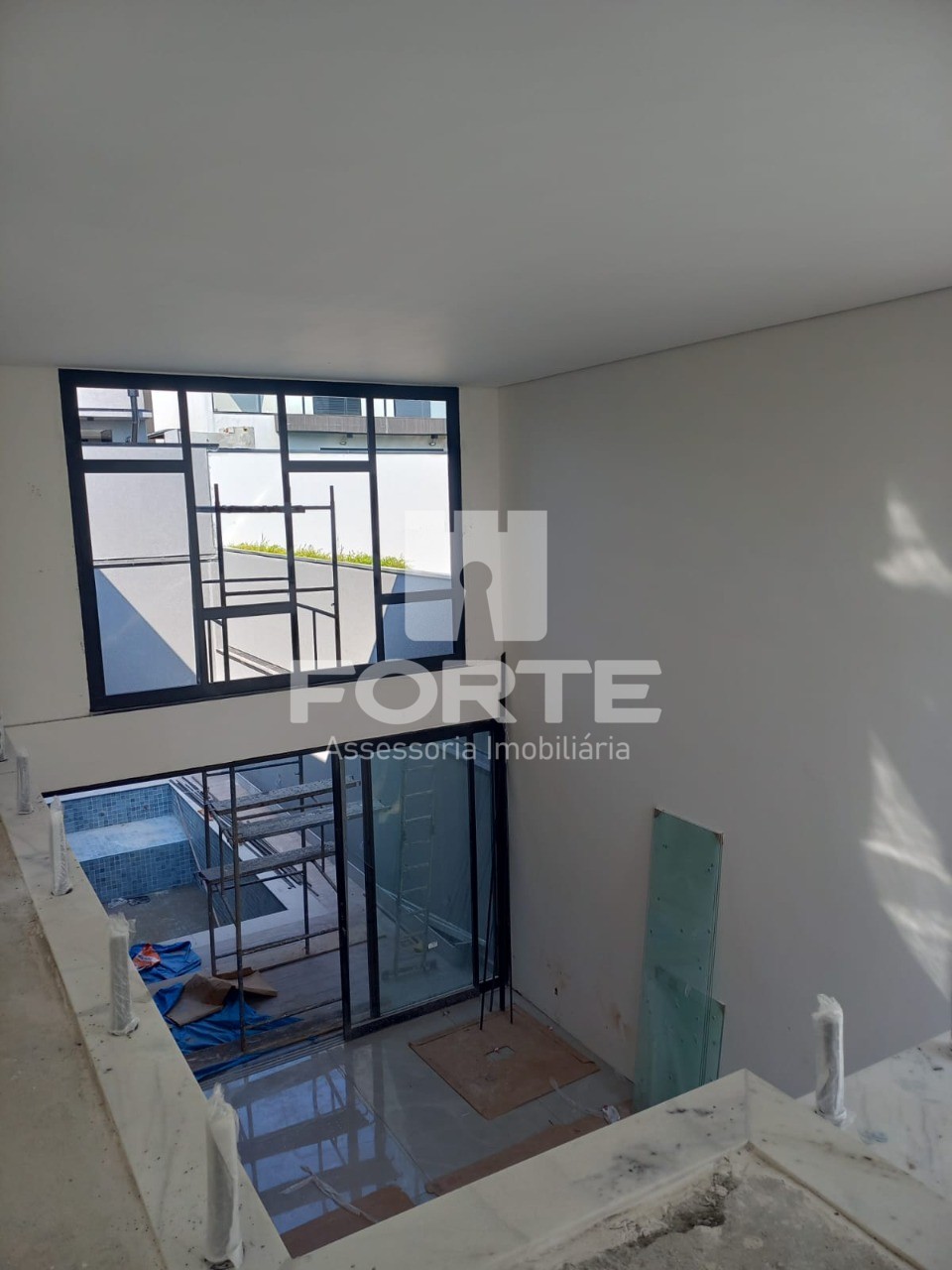 Casa à venda com 3 quartos, 300m² - Foto 15