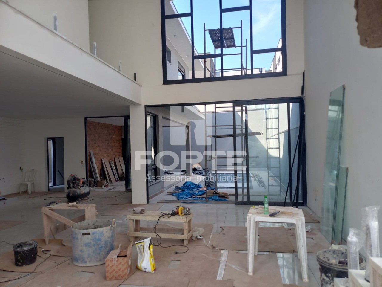 Casa à venda com 3 quartos, 300m² - Foto 5