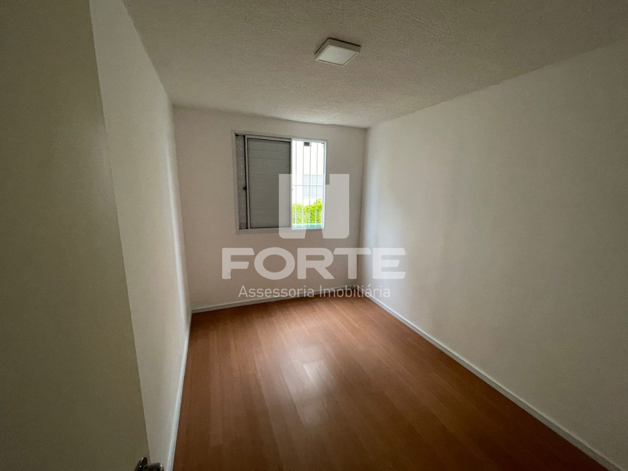 Apartamento à venda com 2 quartos, 49m² - Foto 2