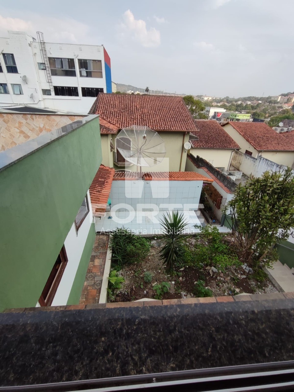 Casa à venda com 6 quartos, 500m² - Foto 48