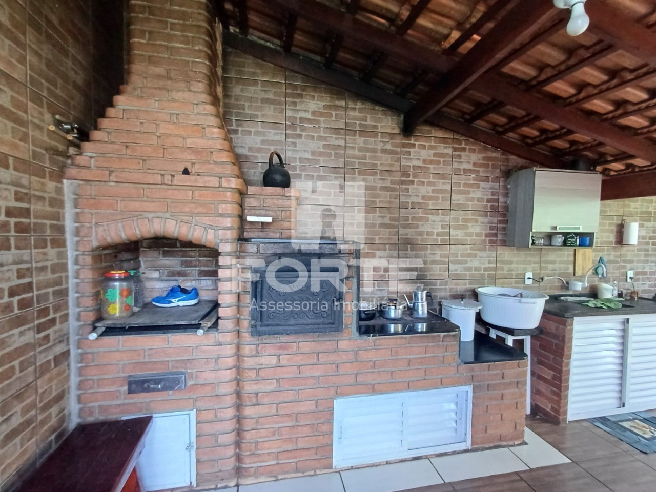 Casa à venda com 2 quartos, 430m² - Foto 44