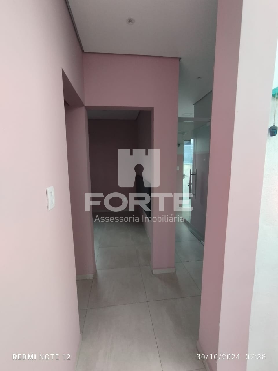 Casa à venda com 3 quartos, 145m² - Foto 12