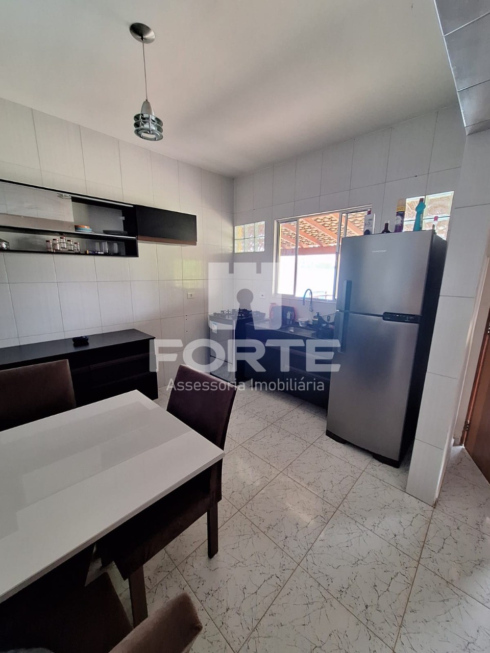 Casa à venda com 2 quartos, 502m² - Foto 2