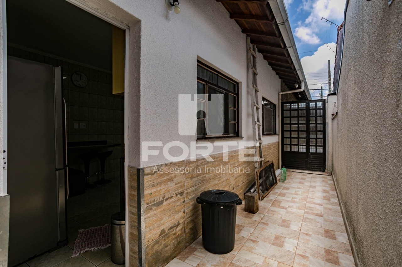 Casa à venda e aluguel com 2 quartos, 140m² - Foto 40