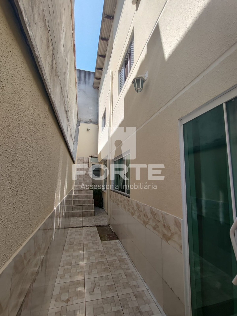 Casa à venda com 5 quartos, 239m² - Foto 21