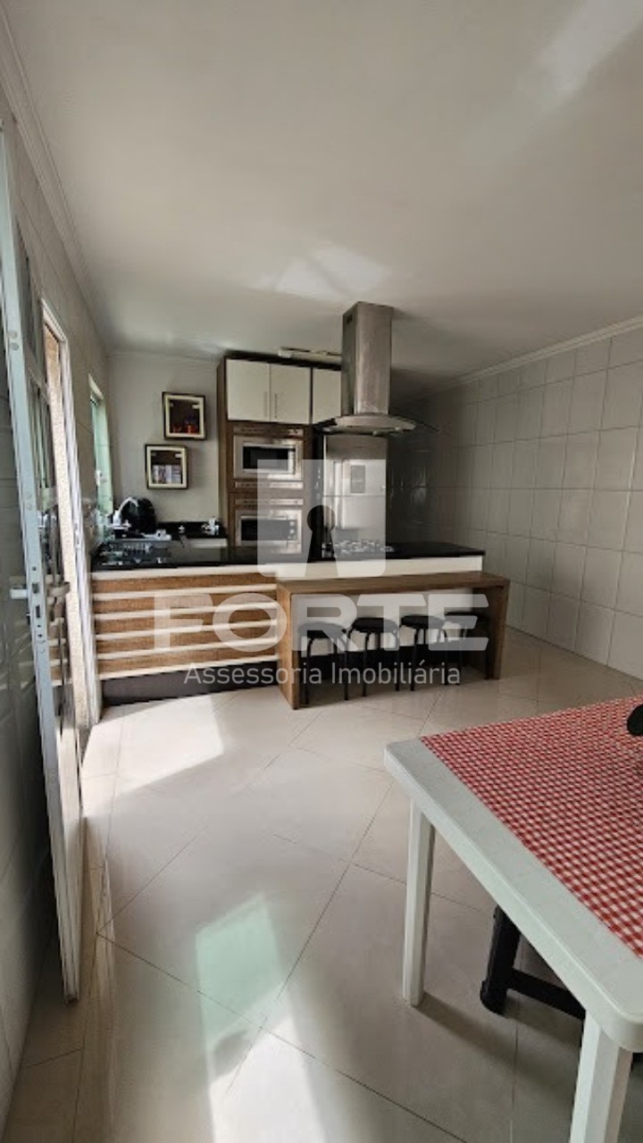 Casa à venda com 2 quartos, 175m² - Foto 44