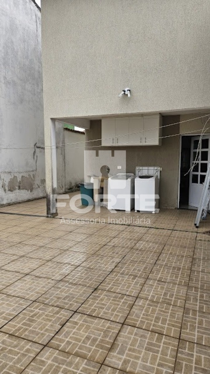 Casa à venda com 2 quartos, 175m² - Foto 65