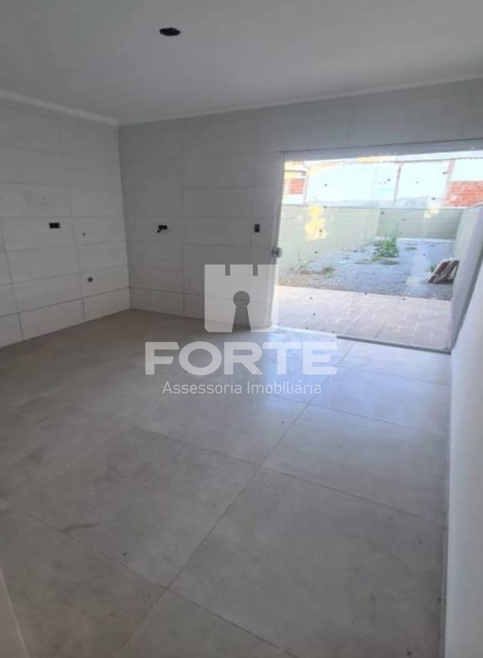 Casa à venda com 2 quartos, 80m² - Foto 7