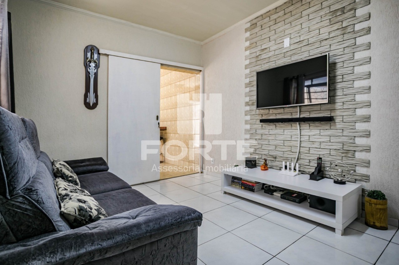 Casa à venda e aluguel com 2 quartos, 140m² - Foto 1