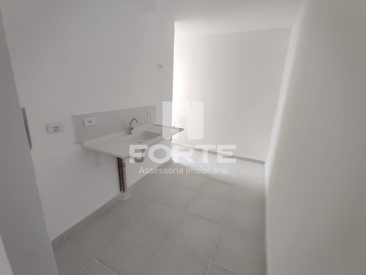 Apartamento à venda com 2 quartos, 42m² - Foto 5