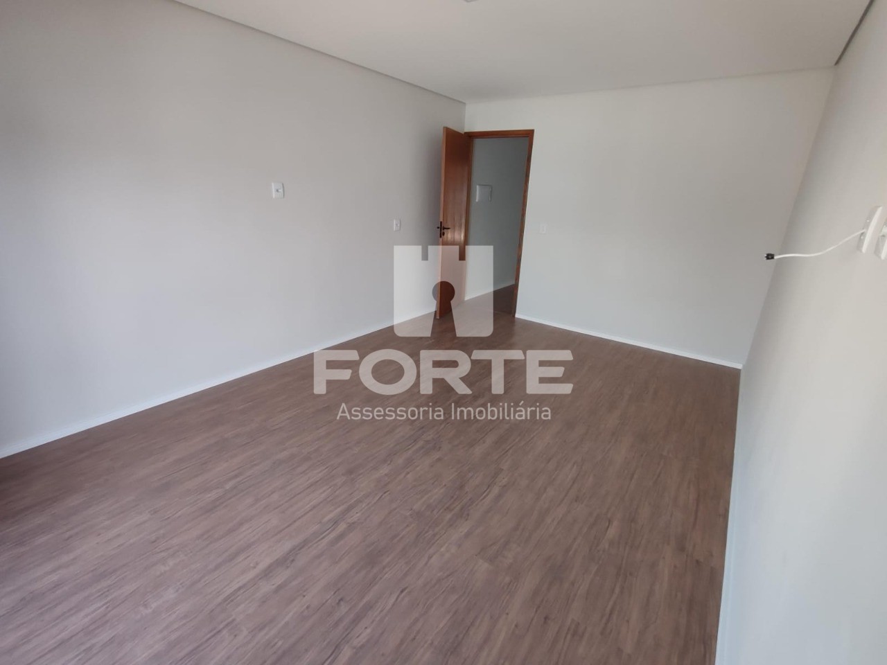 Casa à venda com 3 quartos, 150m² - Foto 5