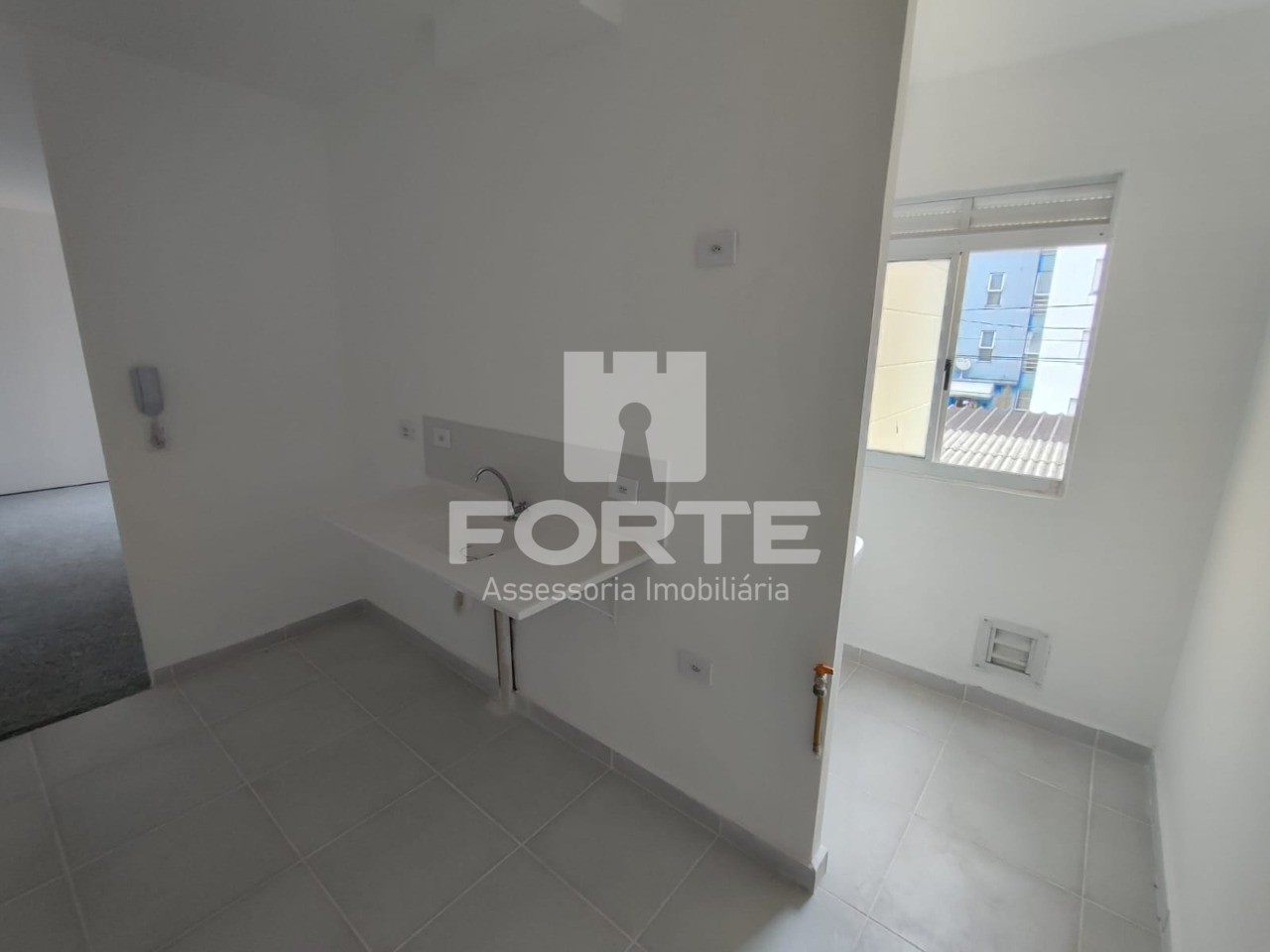 Apartamento à venda com 2 quartos, 42m² - Foto 6