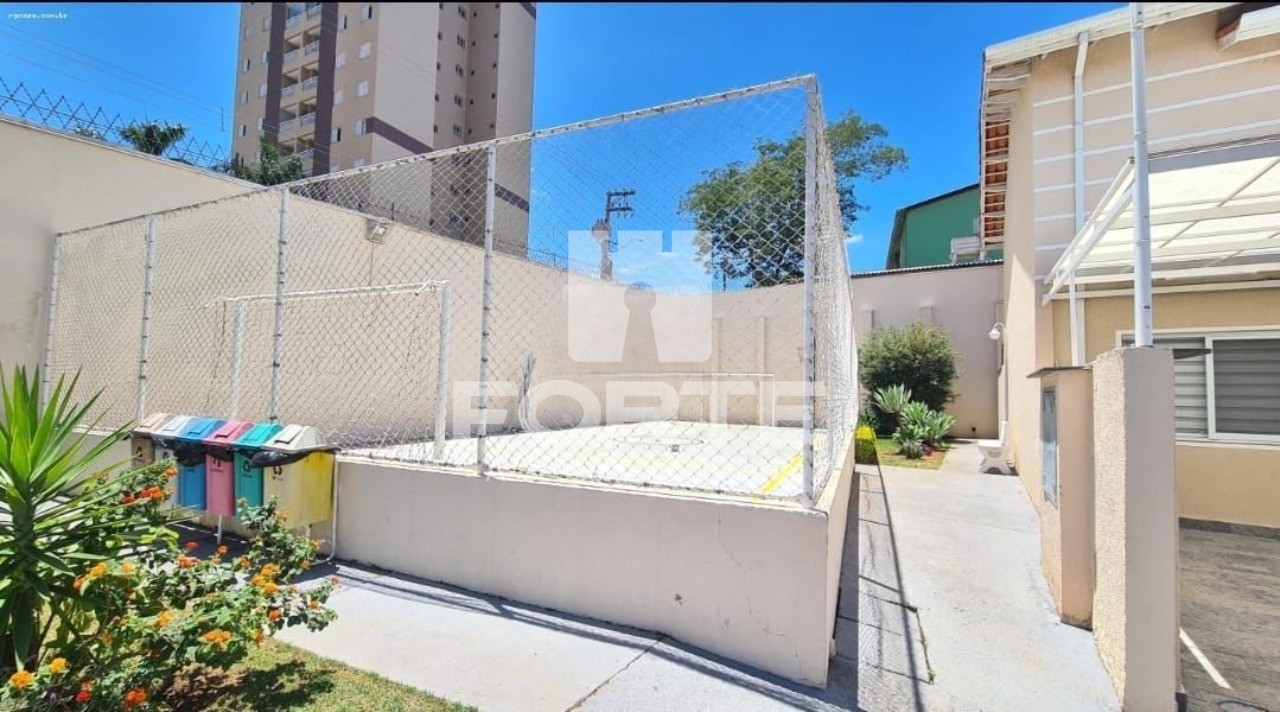 Casa à venda e aluguel com 2 quartos, 1000m² - Foto 5