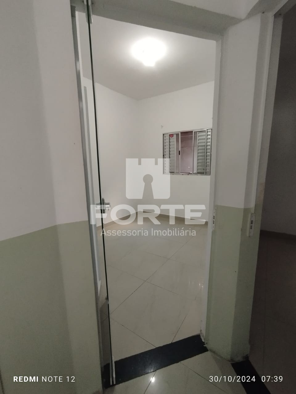 Casa à venda com 3 quartos, 145m² - Foto 14