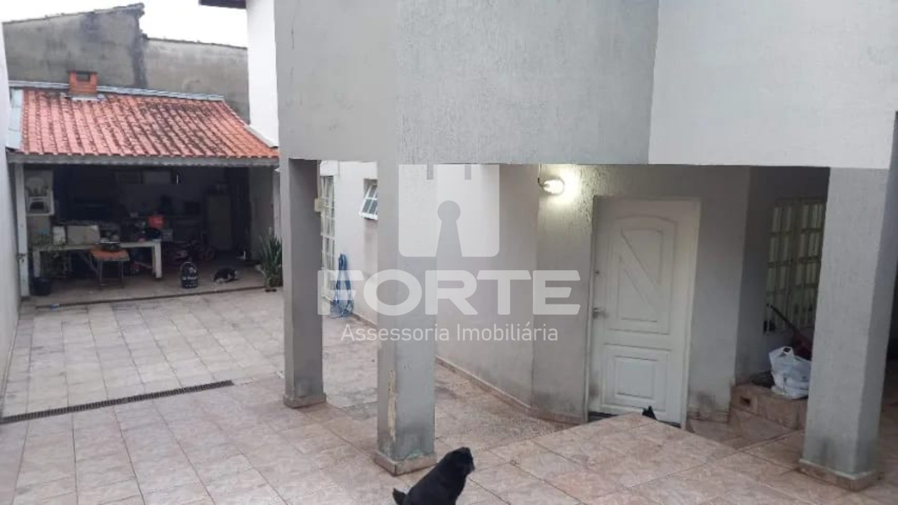 Casa à venda com 3 quartos, 250m² - Foto 20