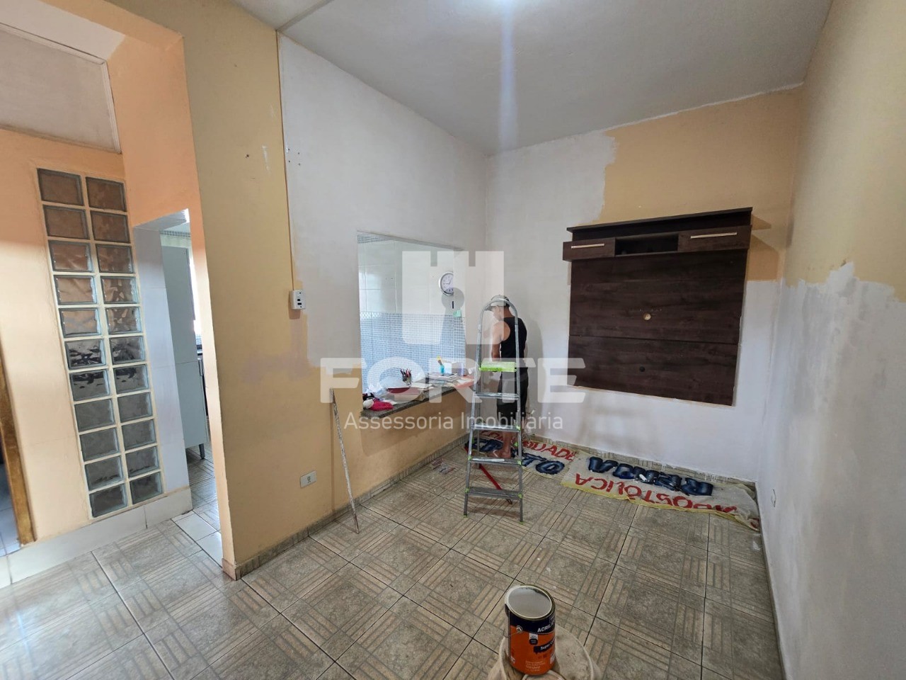 Casa para alugar com 1 quarto, 100m² - Foto 11