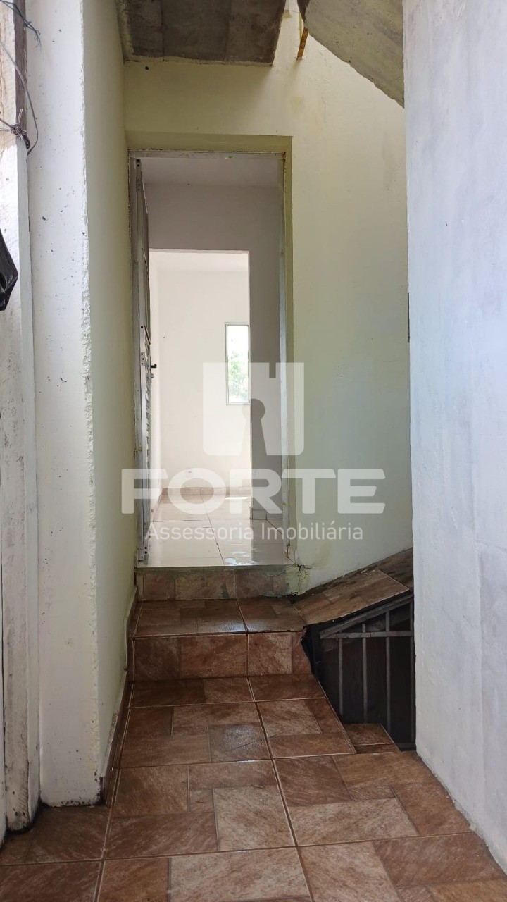 Casa para alugar com 1 quarto, 40m² - Foto 9