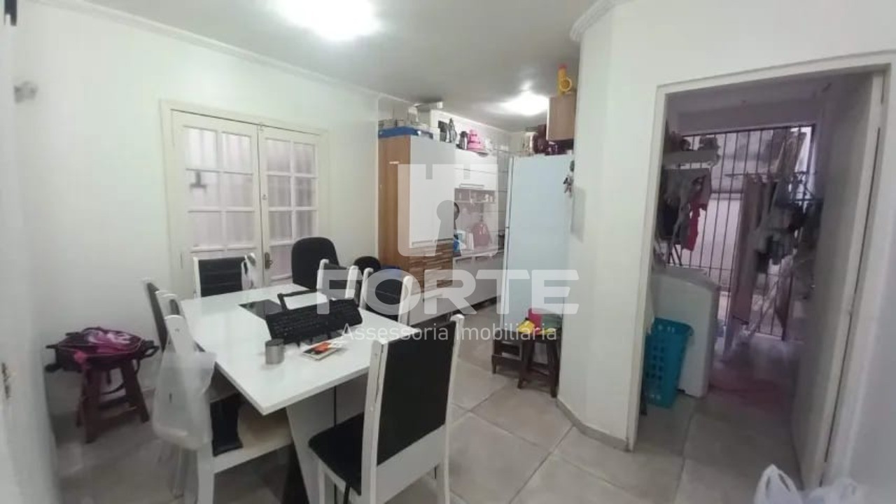 Casa à venda com 3 quartos, 250m² - Foto 4