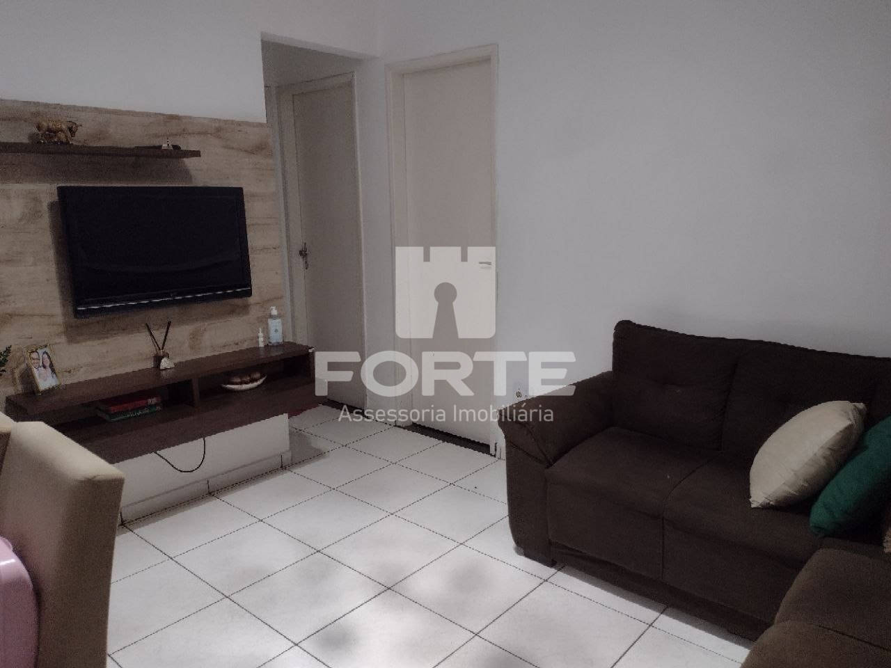 Apartamento à venda com 2 quartos, 48m² - Foto 1