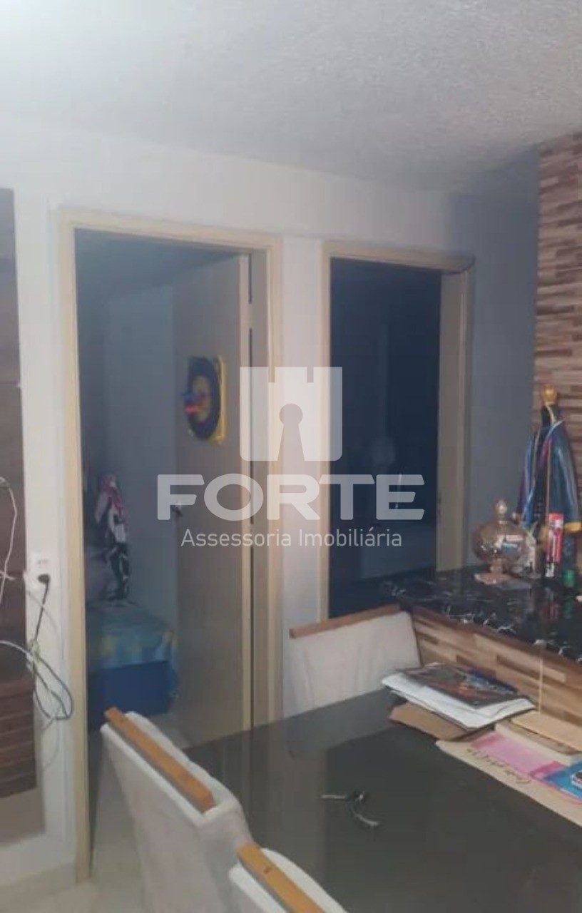 Apartamento à venda com 2 quartos, 48m² - Foto 3