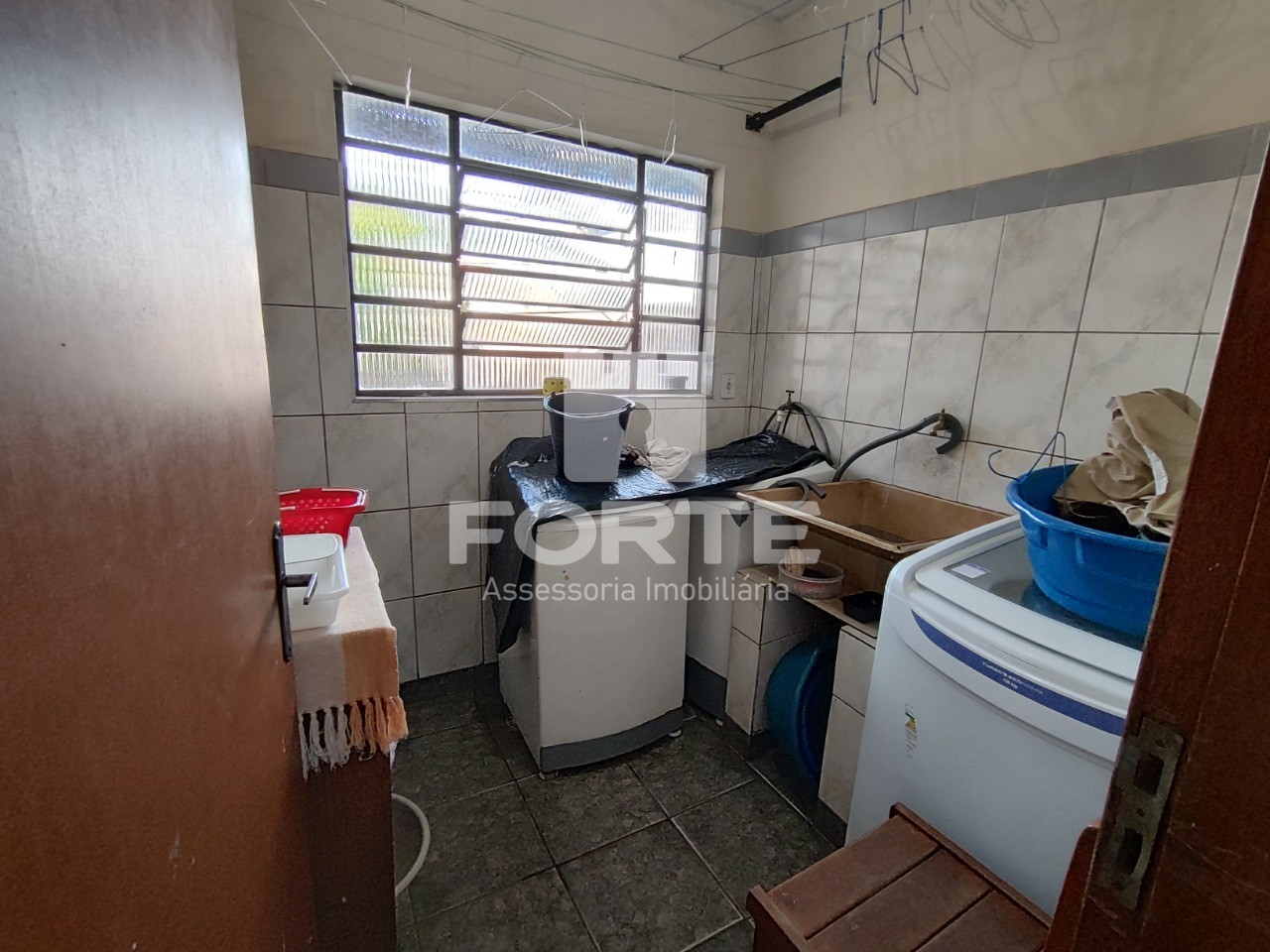 Casa à venda com 3 quartos, 200m² - Foto 17