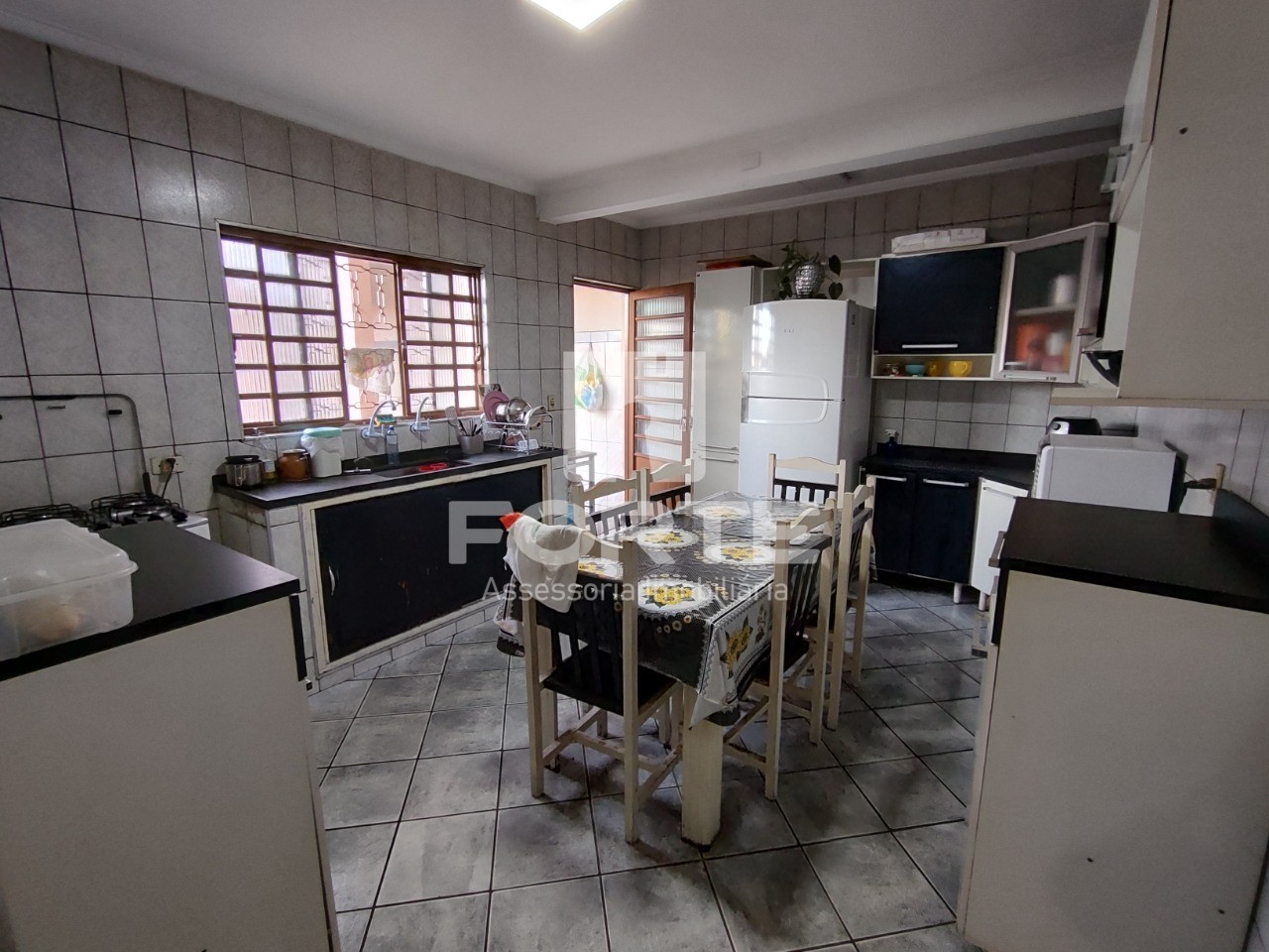 Casa à venda com 3 quartos, 200m² - Foto 19