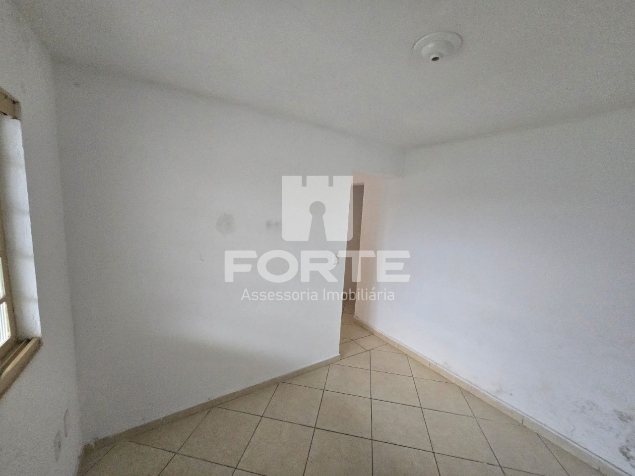 Casa para alugar com 1 quarto, 65m² - Foto 10