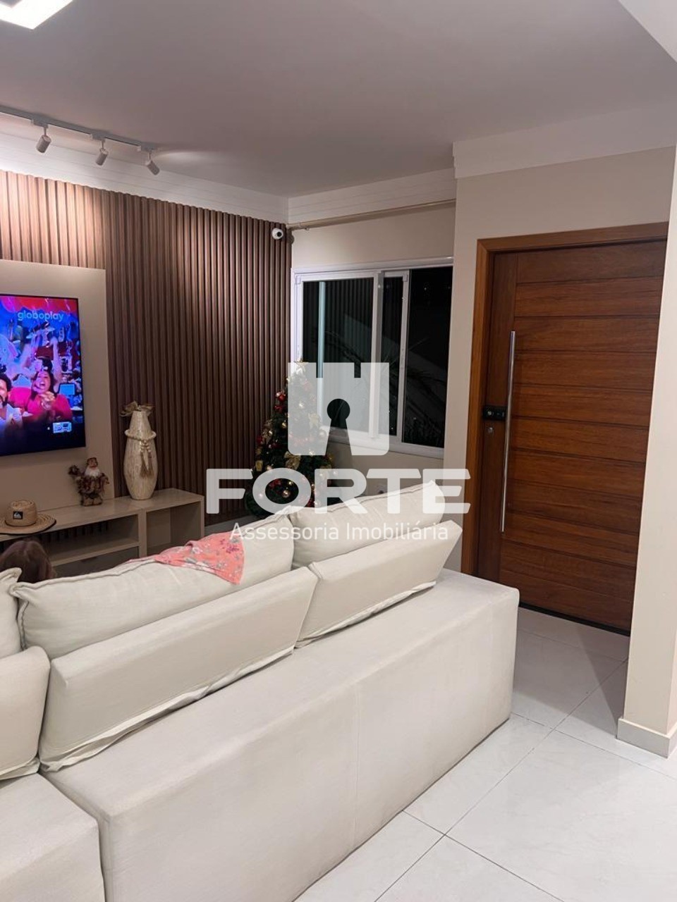 Casa, 3 quartos, 152 m² - Foto 1