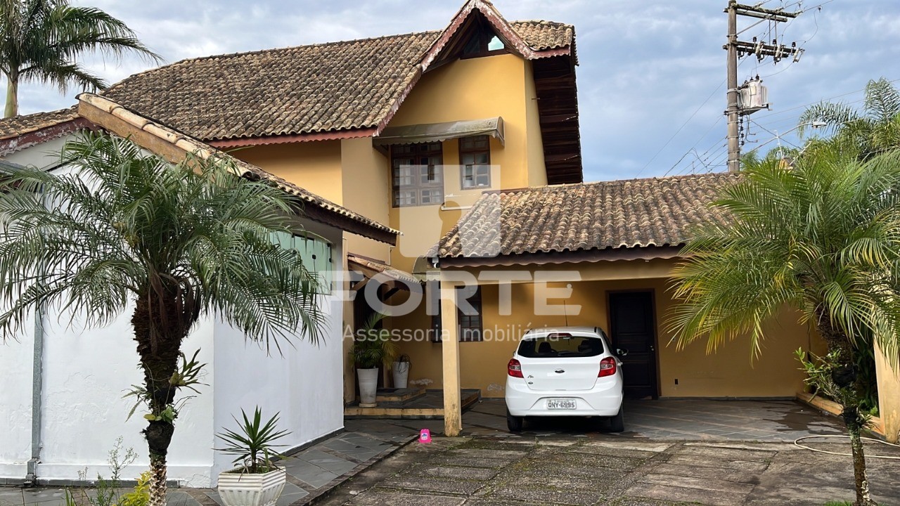 Casa à venda com 2 quartos, 300m² - Foto 3