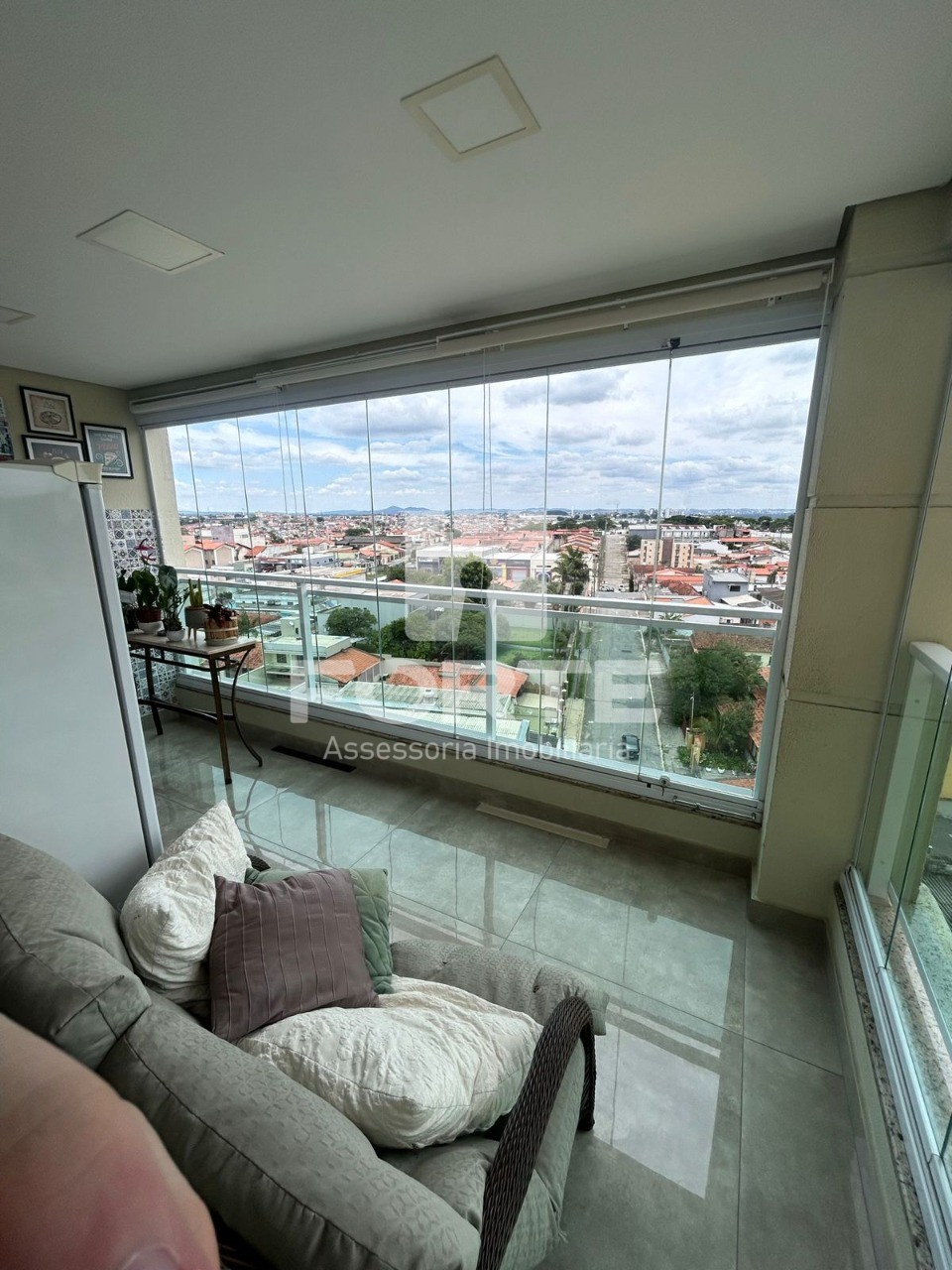 Apartamento à venda com 3 quartos, 116m² - Foto 3