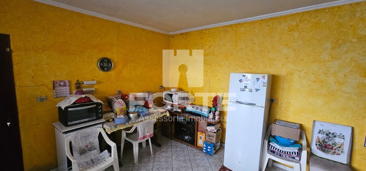 Casa à venda com 4 quartos, 180m² - Foto 7