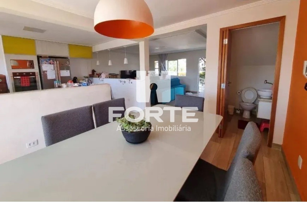 Casa, 3 quartos, 189 m² - Foto 1