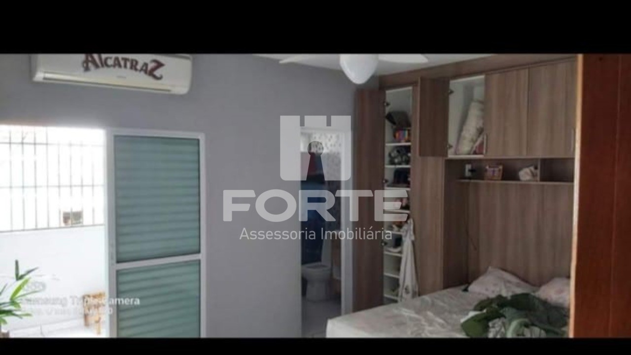 Casa à venda com 3 quartos, 110m² - Foto 12