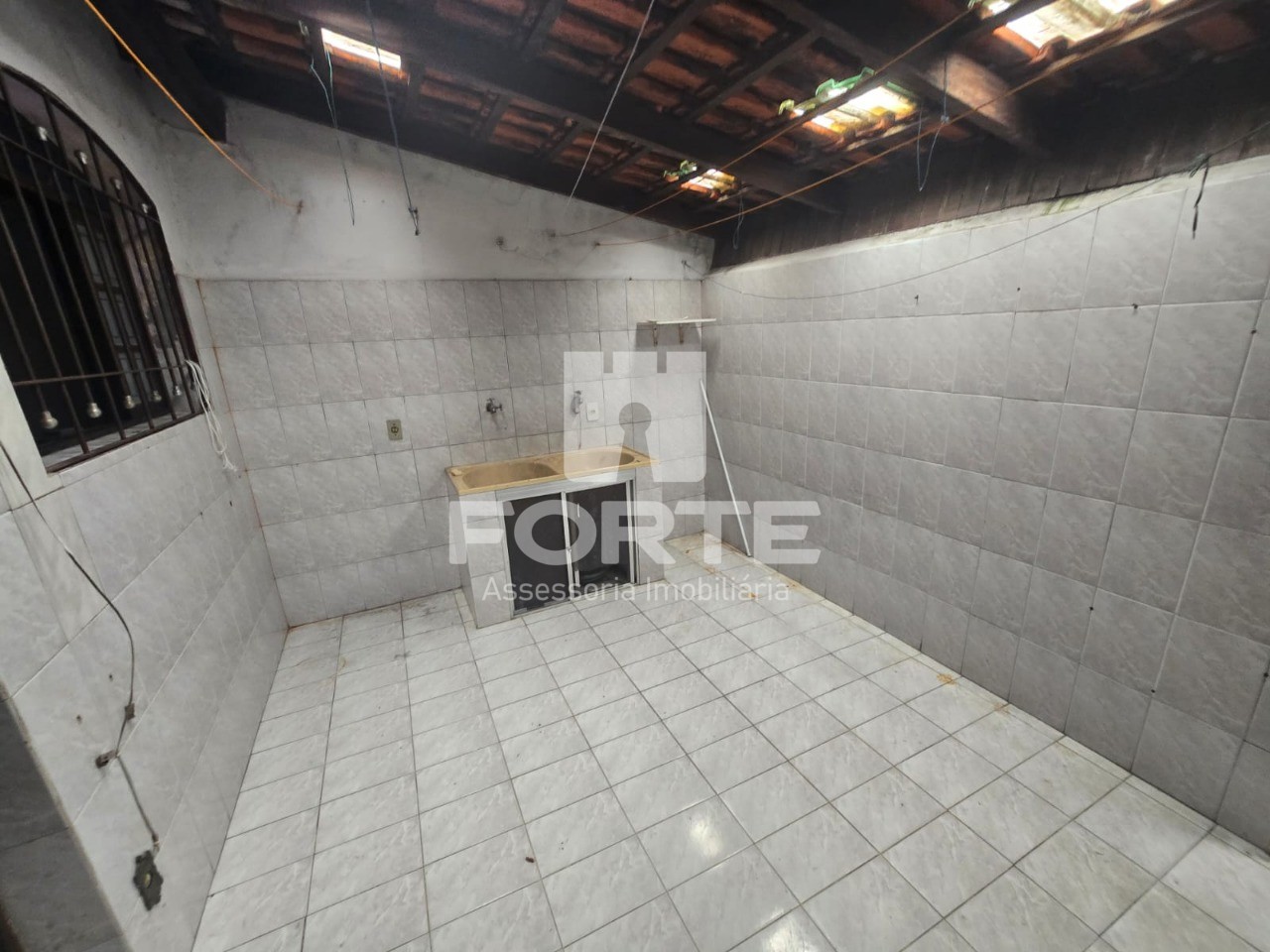 Casa, 2 quartos, 258 m² - Foto 13