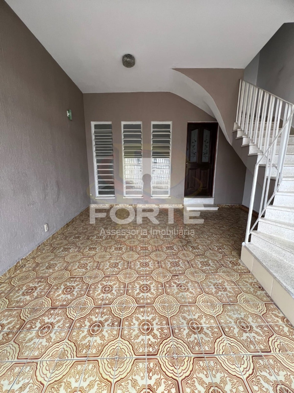 Casa, 4 quartos, 171 m² - Foto 1