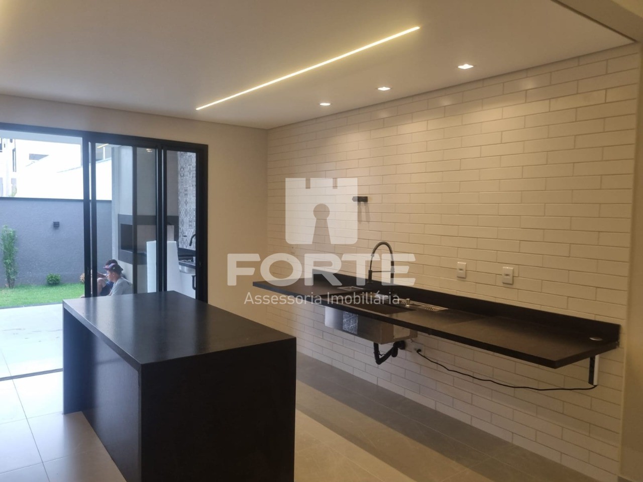Casa, 3 quartos, 280 m² - Foto 9