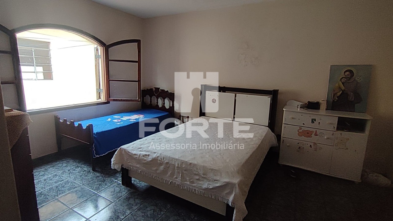 Casa, 3 quartos, 300 m² - Foto 13