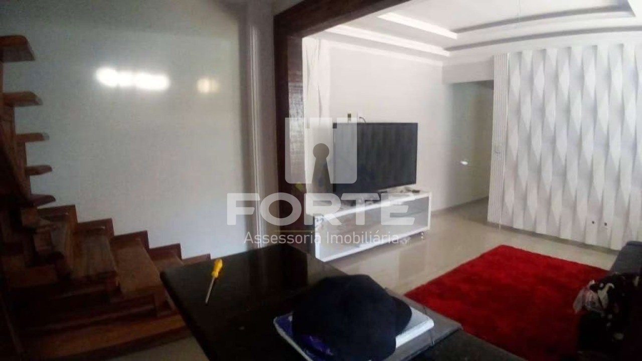 Casa, 3 quartos, 175 m² - Foto 2