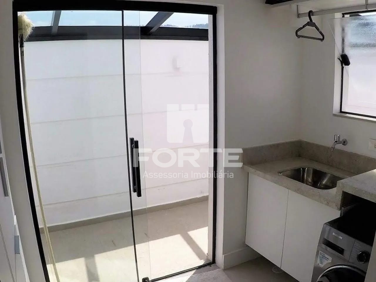 Casa, 3 quartos, 260 m² - Foto 4