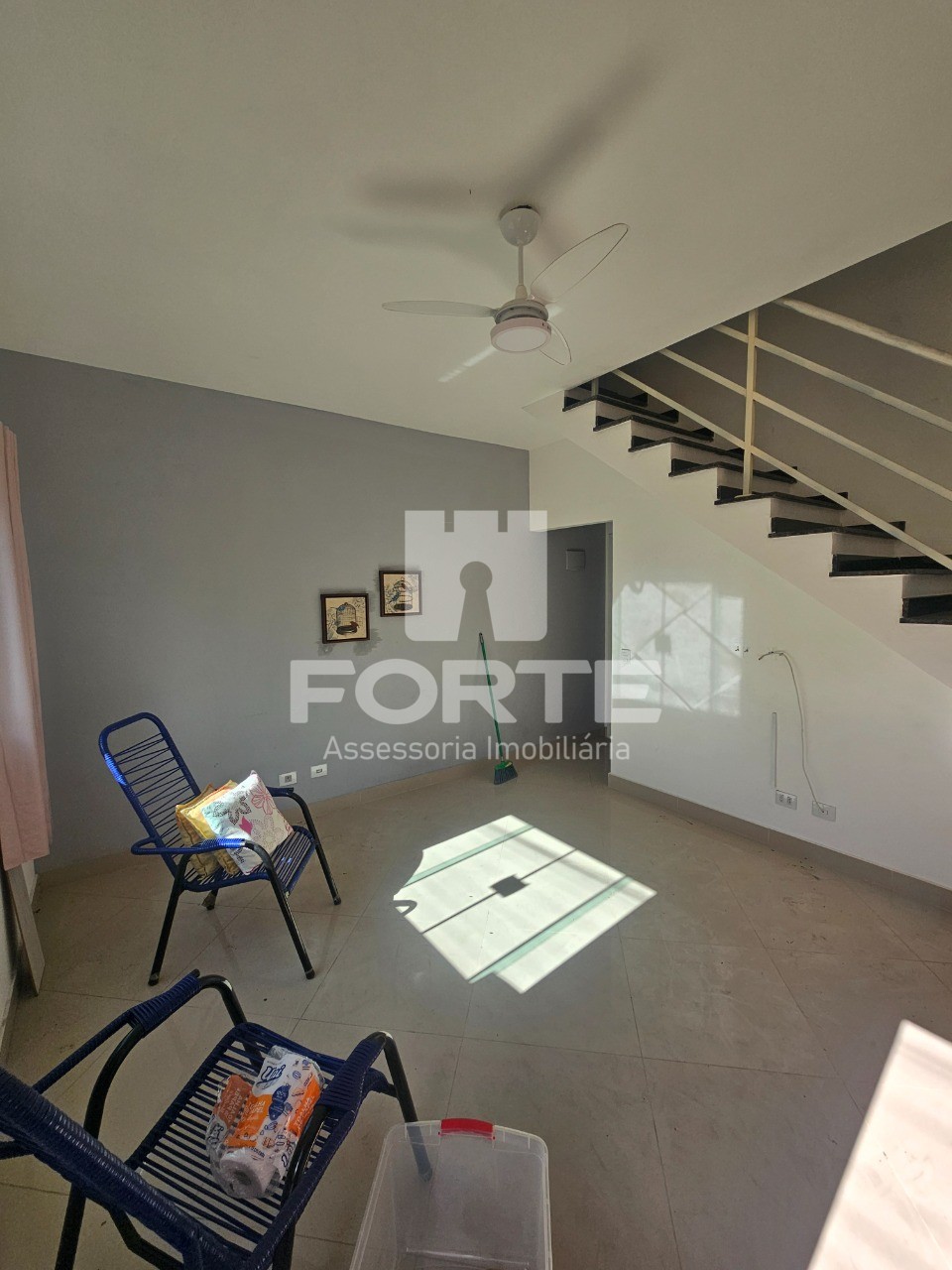 Casa, 2 quartos, 250 m² - Foto 1