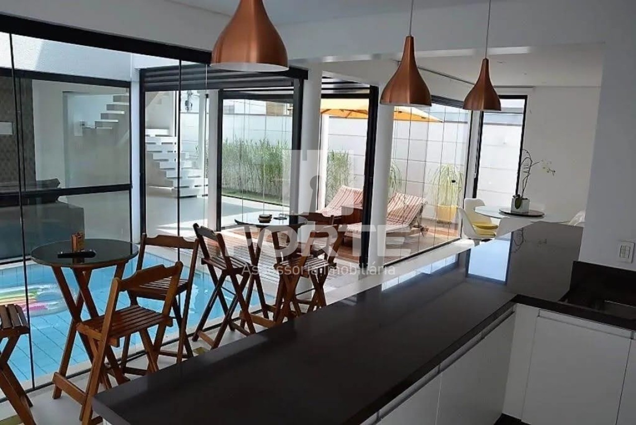 Casa, 3 quartos, 260 m² - Foto 2