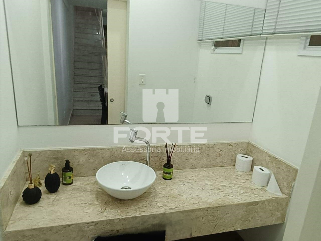 Casa, 3 quartos, 231 m² - Foto 3
